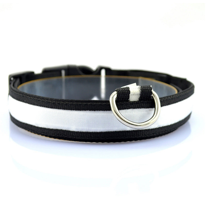 Verstellbares Hundehalsband mit LED-Licht und Reflektor