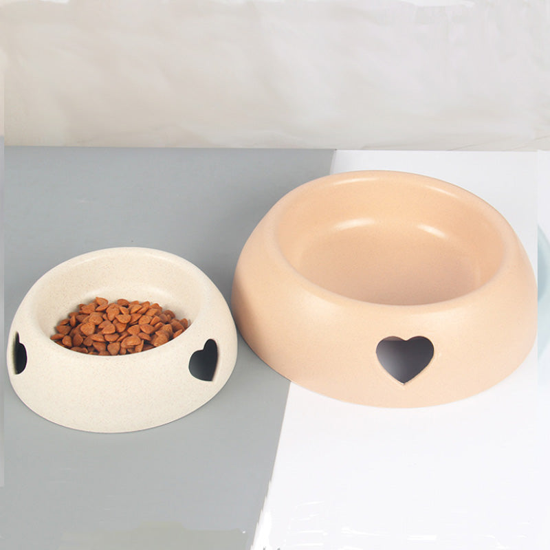 Practical heart food bowl in soft colors